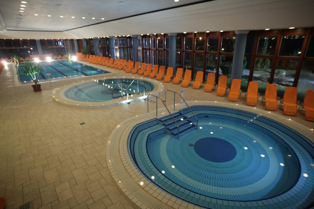 Birdland Villapark Golf View Бюк Экстерьер фото
