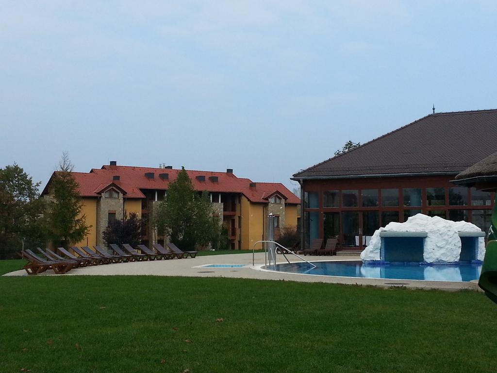 Birdland Villapark Golf View Бюк Экстерьер фото